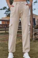 Load image into Gallery viewer, Long Jeans with Pocket
